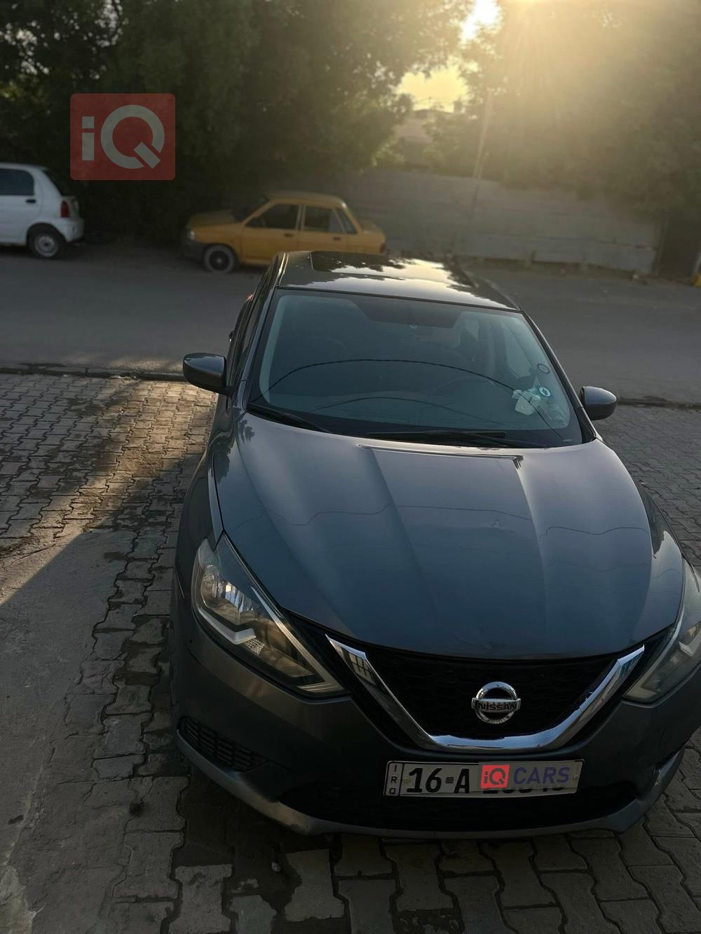 نيسان سنترا